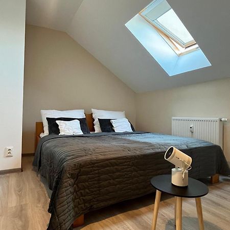 Tranquille Inn Apartment Kysucke Nove Mesto Bagian luar foto